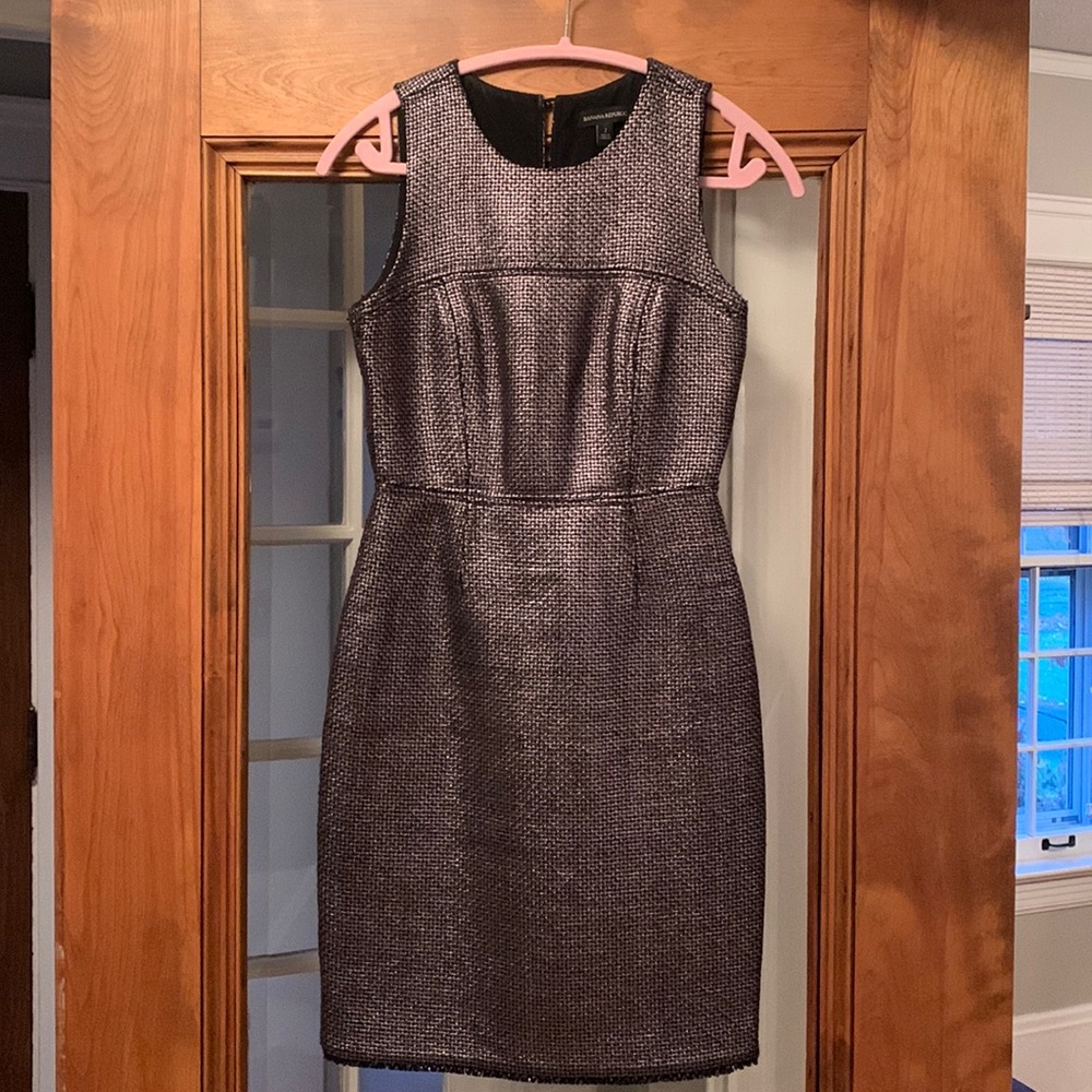 Banana Republic women’s dress.  Size 2.